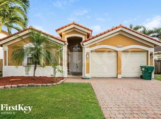 16436 SW 67th Ter, Miami, FL 33193