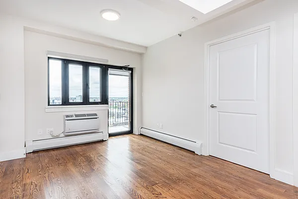 Rented by Modern Spaces | media 20