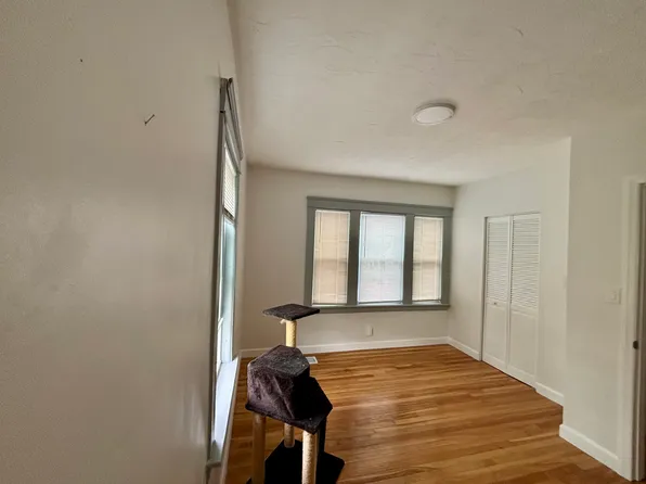 8 Enid St #1, Worcester, MA 01604