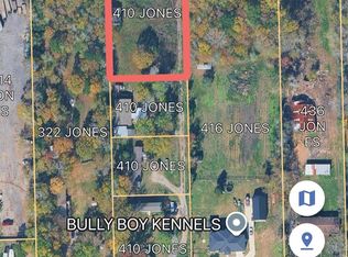 410 Jones Rd, Highlands, TX 77562
