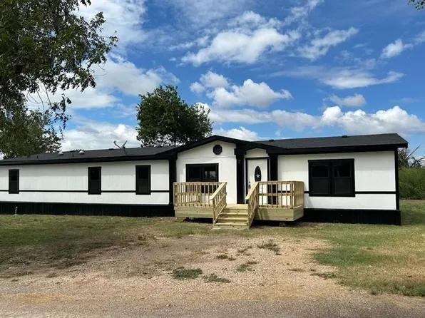 120 W Avenue I, Rosebud, TX 76570