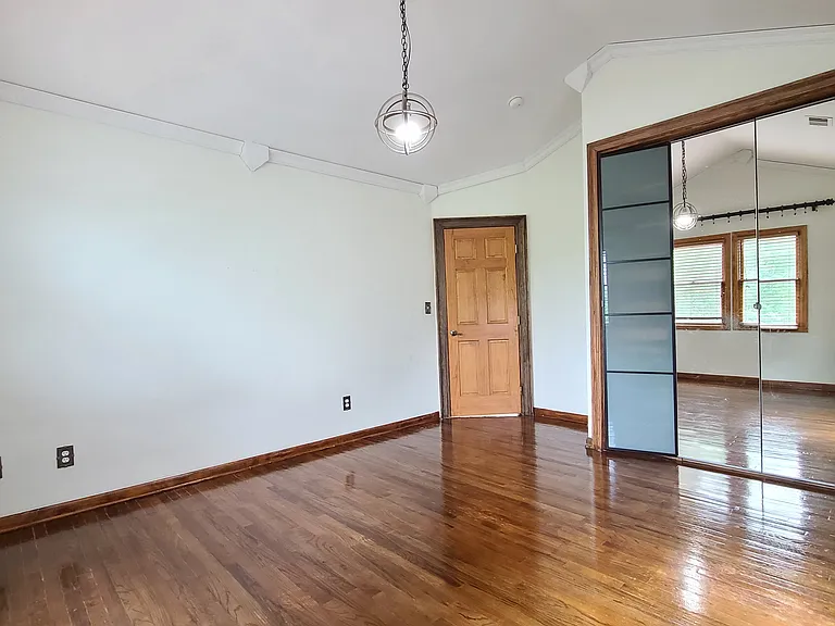 526 Moonachie Ave — Photo 30
