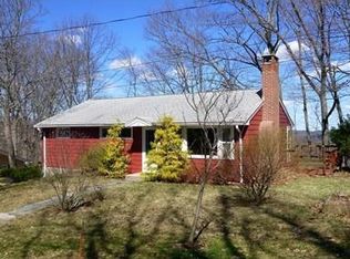 135 Longmeadow Ave, Worcester, MA 01605