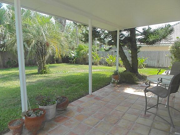 3rd image of 123 Palmetto Dr