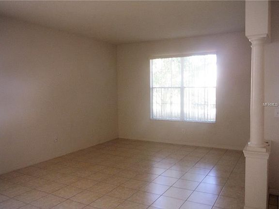 3rd image of 403 Fern Gulley Dr