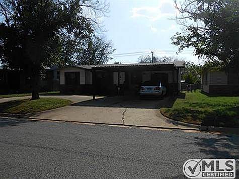 1st image of 1118 S San Jose Dr