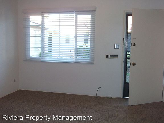 5th image of 836 Missouri St