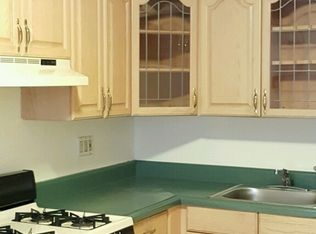 12 Holgate St, Staten Island, NY 10314