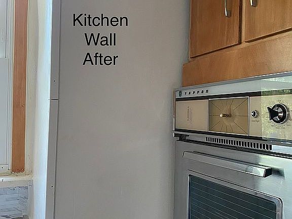 5th image of 6124 Carpenter Ave
