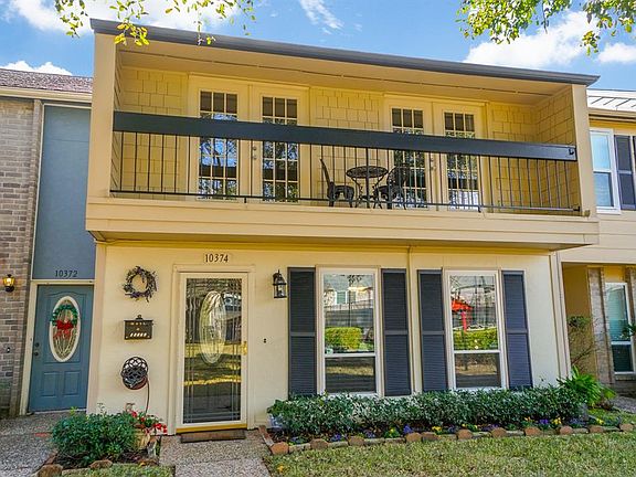 2nd image of 10374 Briar Forest Dr #32/3