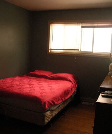 4th image of 6122 N Winthrop Ave Unit A