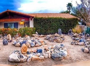3160 E Vincentia Rd, Palm Springs, CA 92262