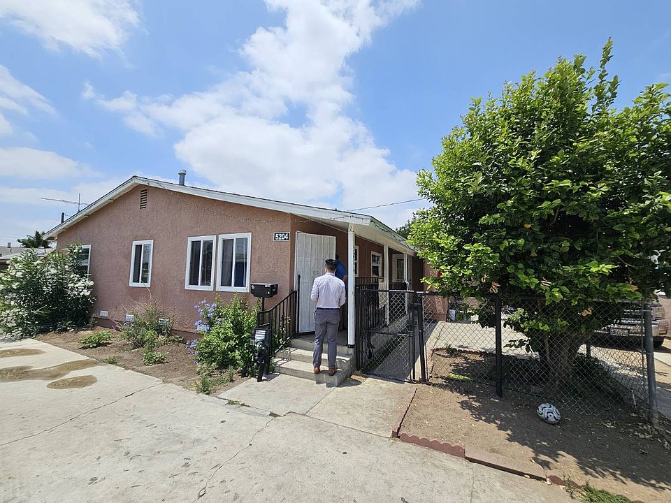 1st image of 5204 Live Oak St #5206
