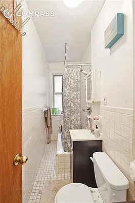 Rented by Compass | media 49