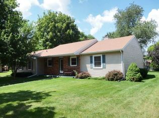 3702 Lynn St, Middleton, WI 53562