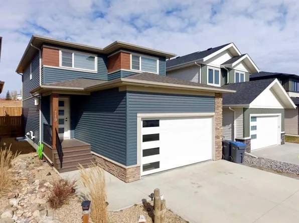119 E Crestview Blvd, Sylvan Lake, AB T4S 0N4