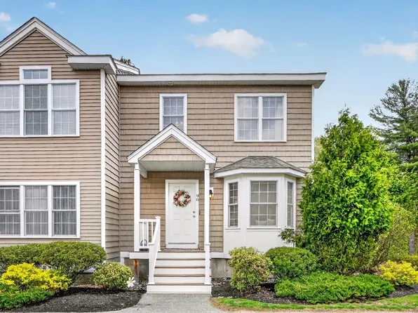 96 Turtle Brook Rd #183, Canton, MA 02021