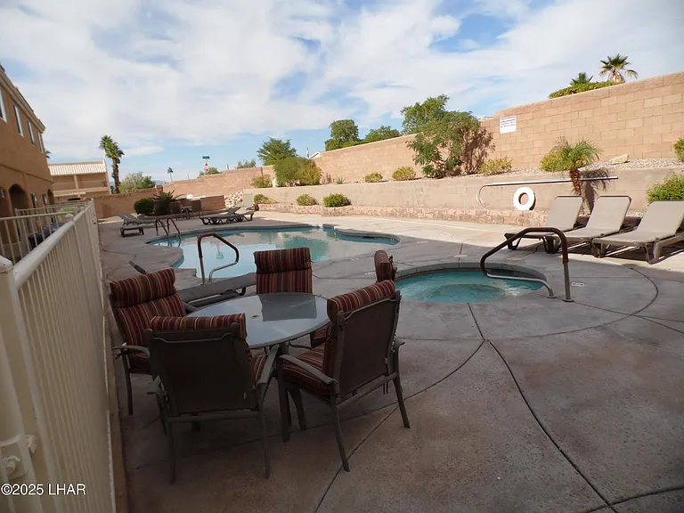 3470 Kearsage Dr #E102 — Photo 42