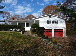 69 Pond Meadow Rd, Killingworth, CT 06419