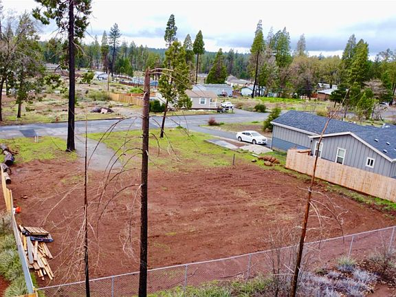 5th image of 13932 Carver Dr