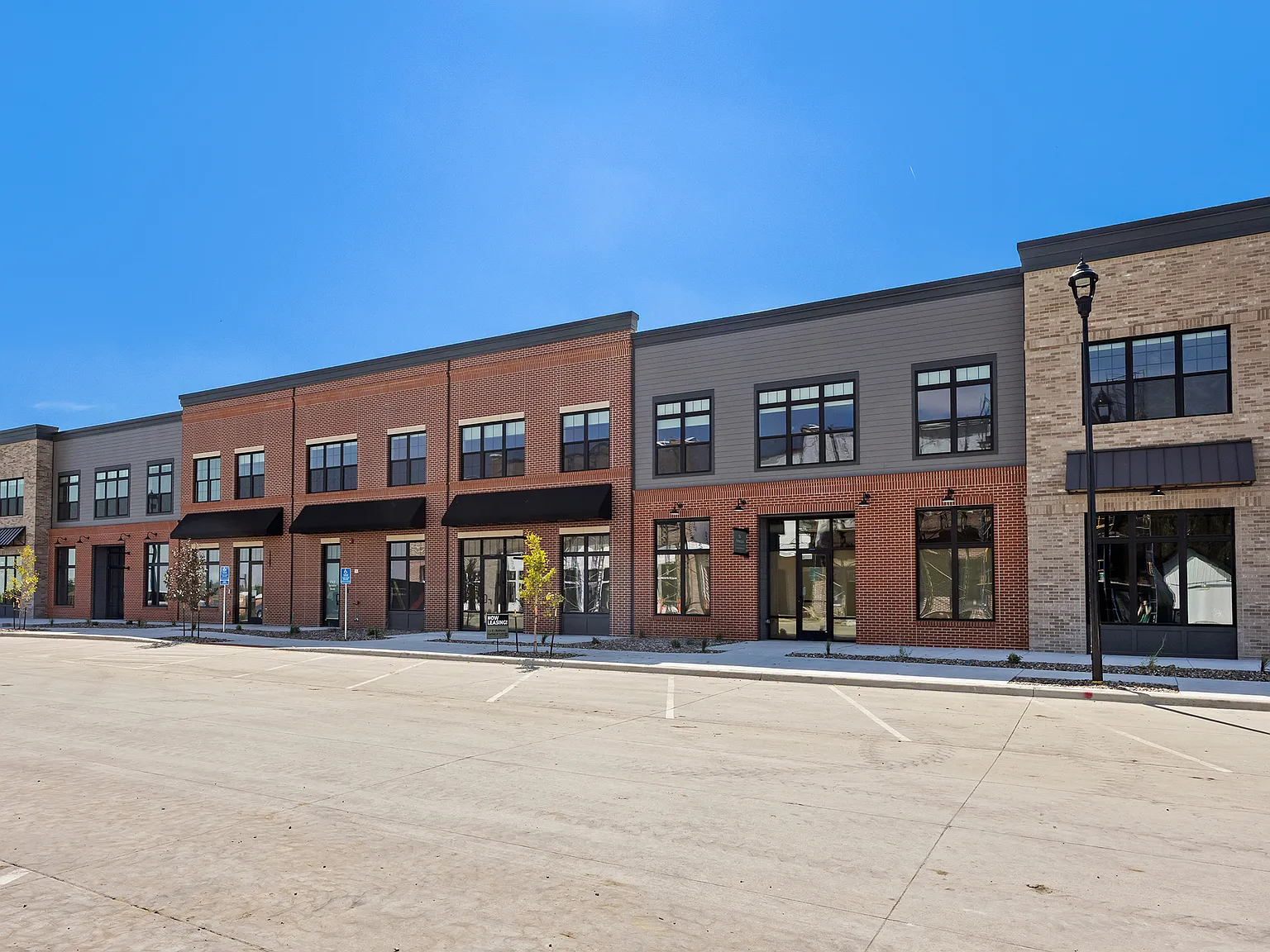 The Middlebrook Lofts - 201 — Photo 3