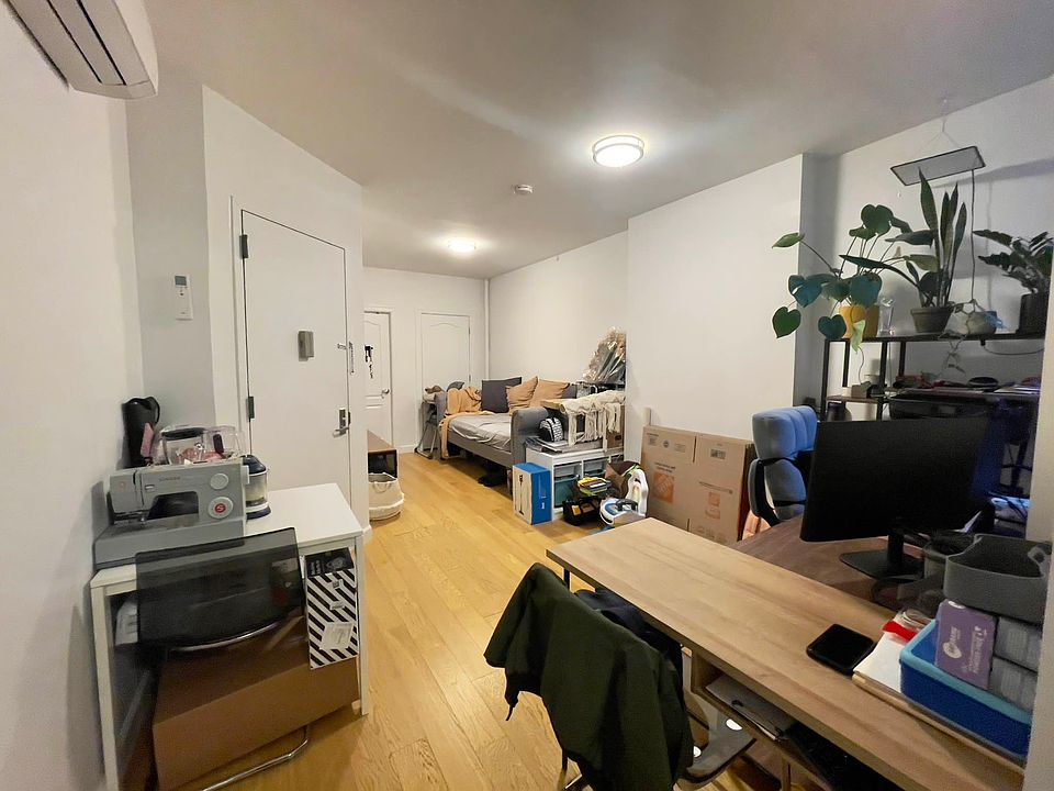 1st image of 395 Woodbine St #1F