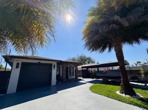 5732 Fletcher St, Hollywood, FL 33023