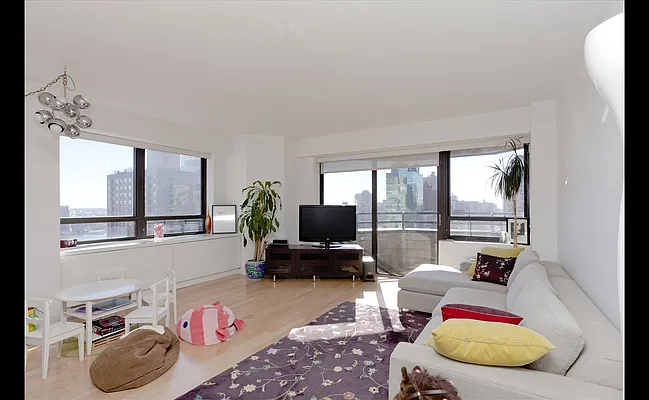 Rented by Douglas Elliman | media 13