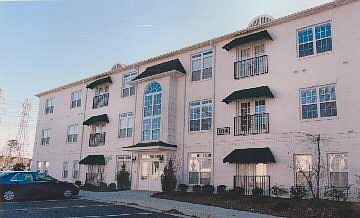 1st image of 104-204 Sunset Cir