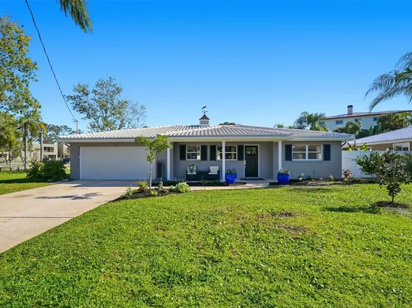 101 Michigan Blvd, Dunedin, FL 34698
