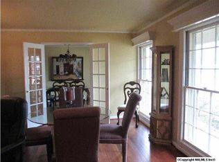 2307 Greenwood Dr SE, Decatur, AL 35601