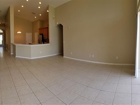 4th image of 12524 Burgess Hill Dr