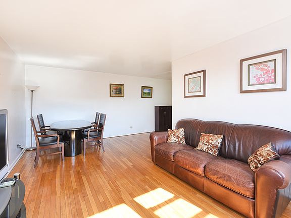 4th image of 31-50 140th St #6H