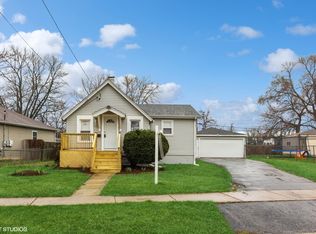 1227 Kane St, Aurora, IL 60505