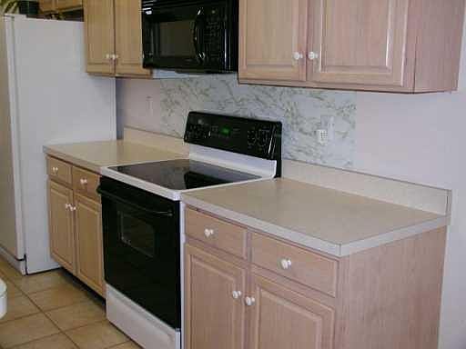 4th image of 345 Quill Ct