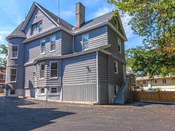 2nd image of 309 S Orange Ave #1