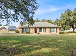 45198 Fontenot Rd, Saint Amant, LA 70774