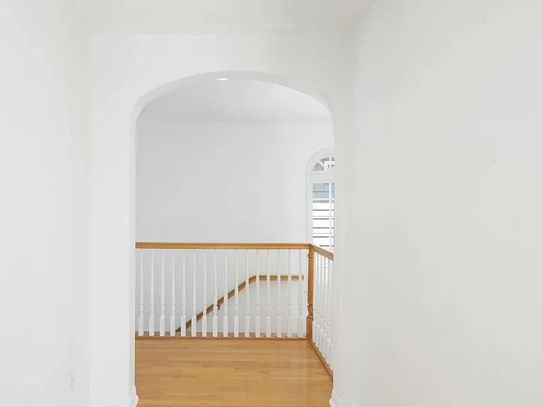 2025 E Balboa Blvd — Photo 13