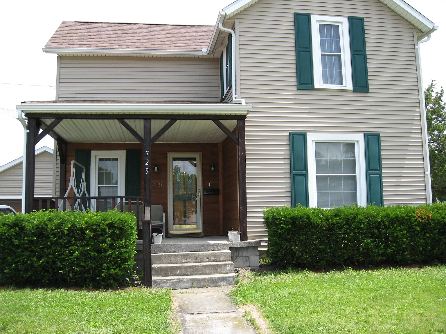 729 Steiner Ave photo 1