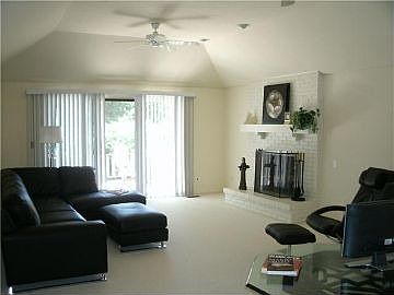 5th image of 5963 Kirkwall Ct E