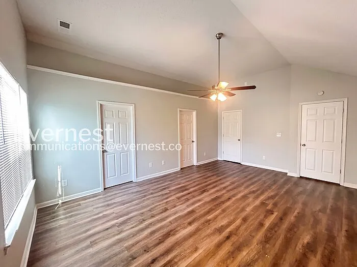 5544 Bluegrass Dr — Photo 12