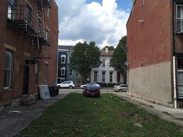 1st image of 443 Dayton St