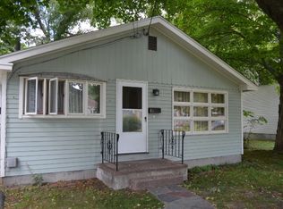 44 Barrington Rd, Longmeadow, MA 01106