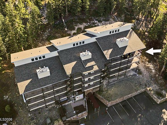 4th image of 495 Tramway Dr #18