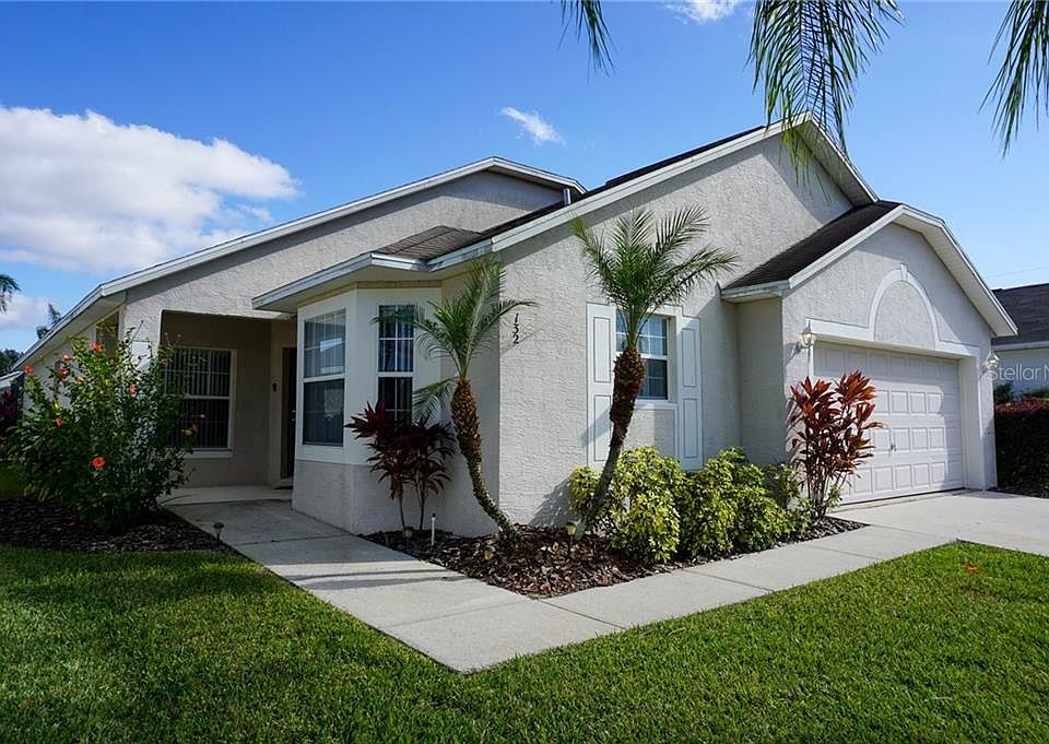 1st image of 132 Tivoli Cir