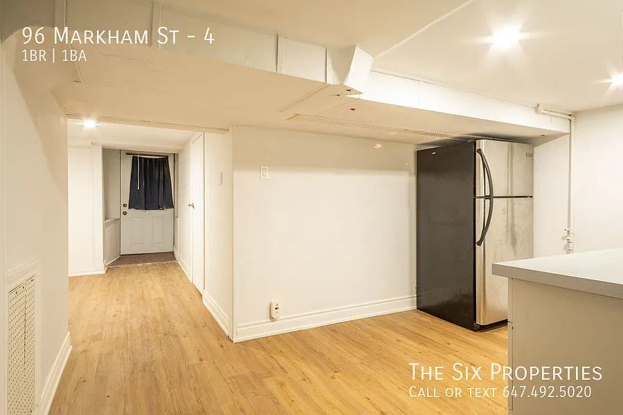 96 Markham St — Photo 4