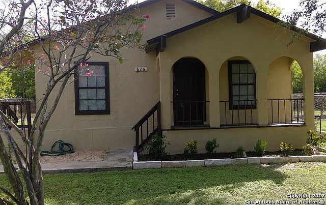 1st image of 826 Junior St