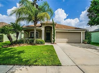 8309 Canterbury Lake Blvd, Tampa, FL 33619