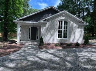 207 Walton St, Cartersville, GA 30120