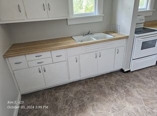 (Undisclosed Address), Elkhart, IN 46516